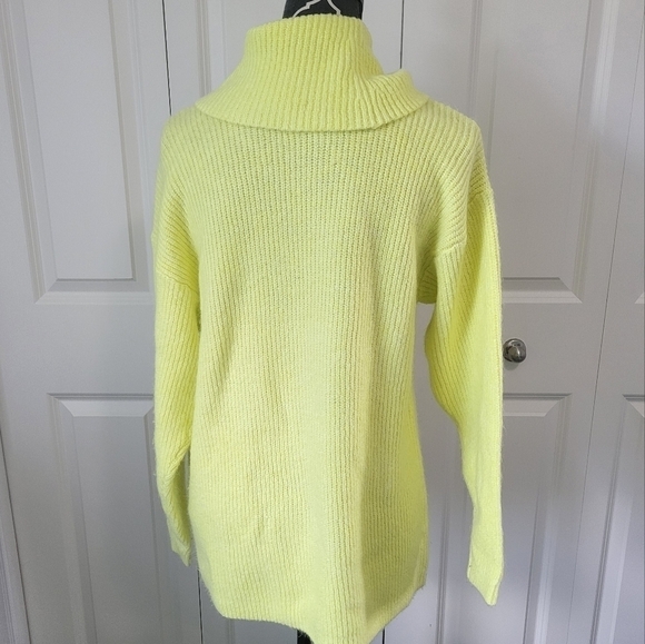 Ann Taylor LOFT Outlet Lounge Oversized Cowl Neck Sweater Neon Lemon - Picture 4 of 8